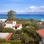 Villa Luxury Seaview 3bdr Maisonette-100m To *