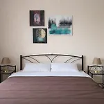 Luxury Seaview 3bdr Maisonette-100m To Villa *