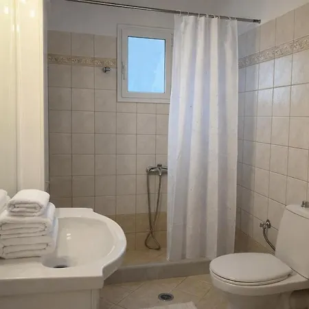 Villa Luxury Seaview 3bdr Maisonette-100m To *