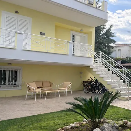 Luxury Seaview 3bdr Maisonette-100m To