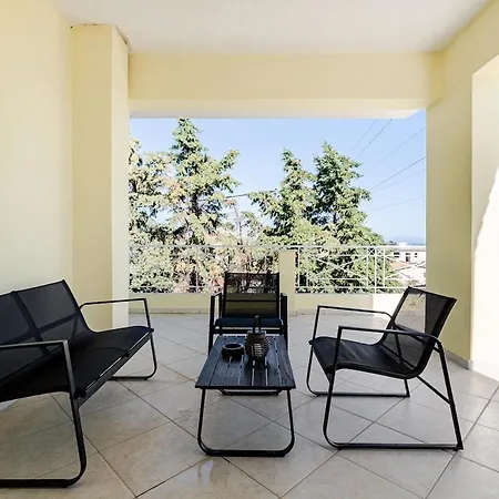 Luxury Seaview 3bdr Maisonette-100m To *