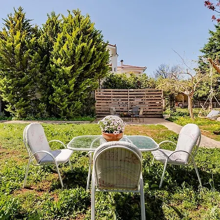 Luxury Seaview 3bdr Maisonette-100m To Villa