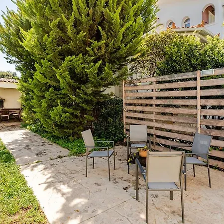 Luxury Seaview 3bdr Maisonette-100m To *