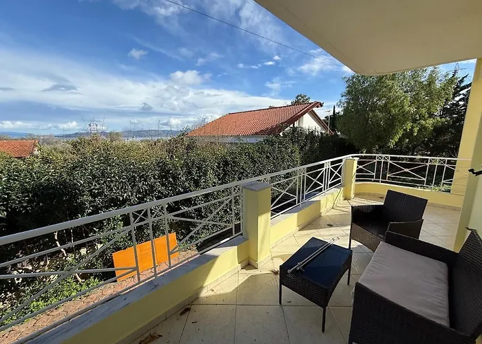 Luxury Seaview 3bdr Maisonette-100m To Vila *