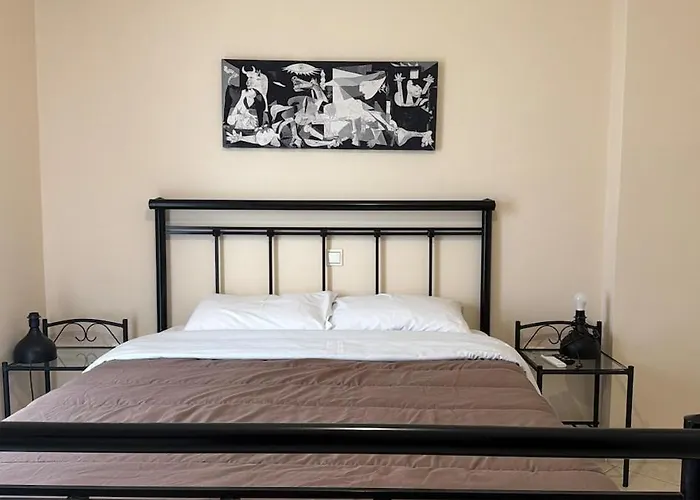 Luxury Seaview 3bdr Maisonette-100m To *