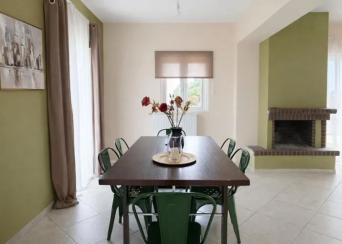 Luxury Seaview 3bdr Maisonette-100m To Vila Kokkónion